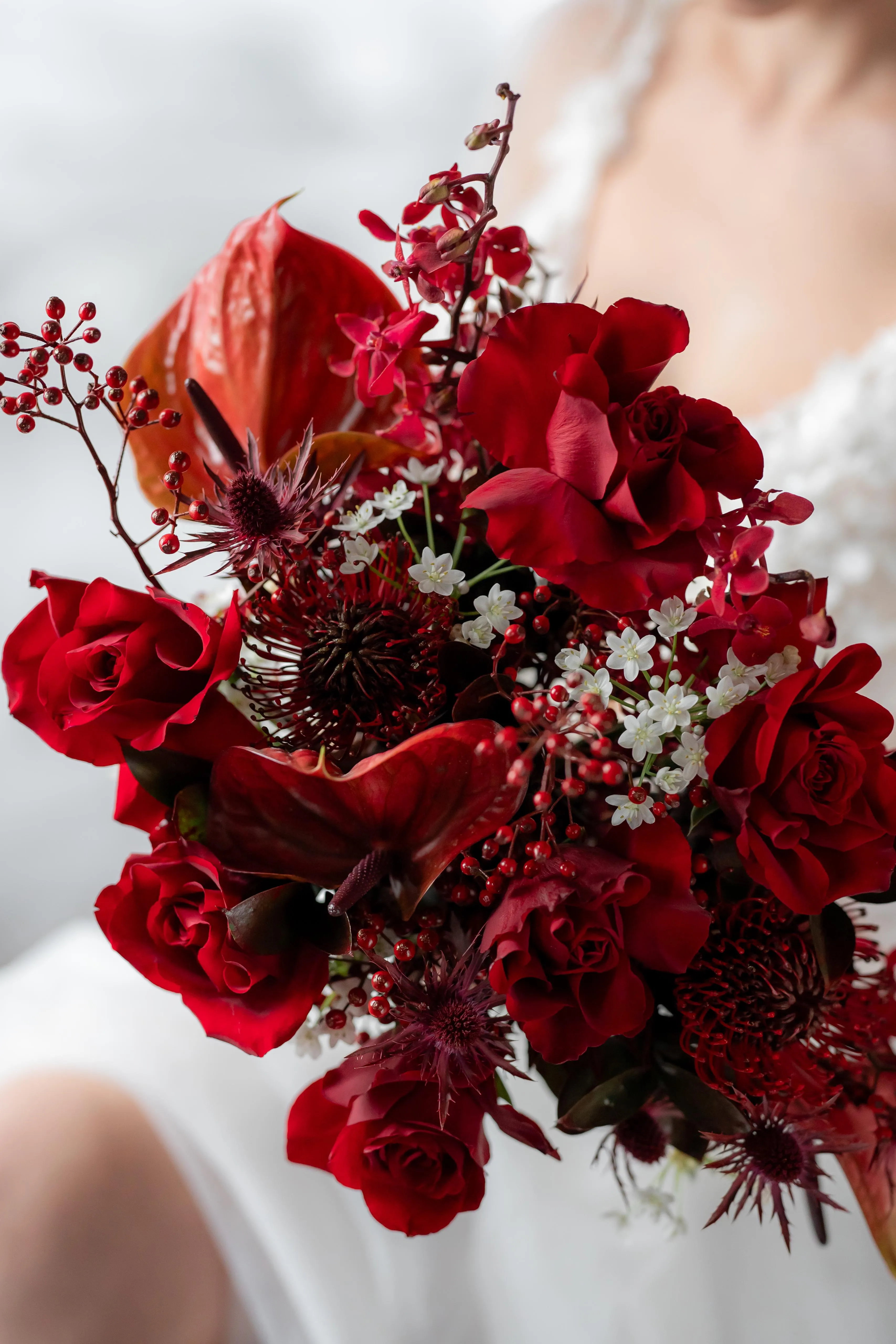 right image of the wedding bouquet